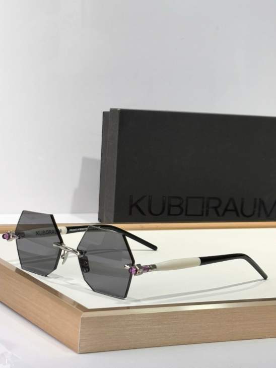 Picture of Kuboraum Sunglasses _SKUfw70683300fw